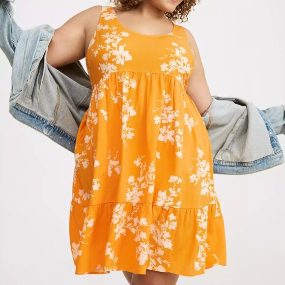 torrid Dresses & Skirts - NWT Torrid yellow floral tiered tank dress - Size 2